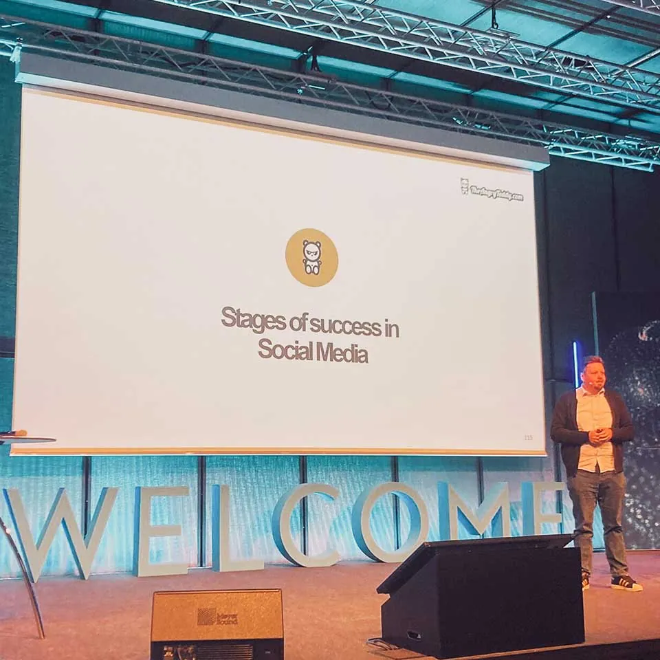 socialmedia-keynote socialmedia-keynote