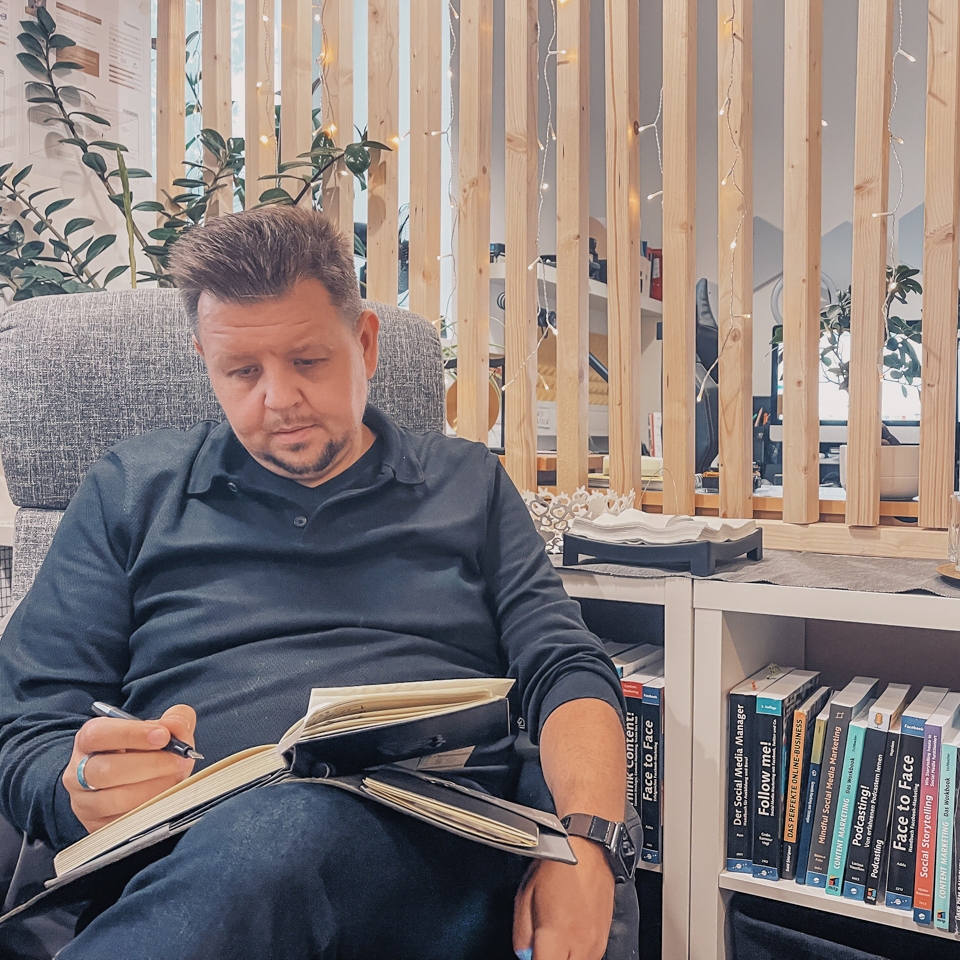 theangryteddy-socialmedia-podcasting-20 theangryteddy-socialmedia-podcasting-20