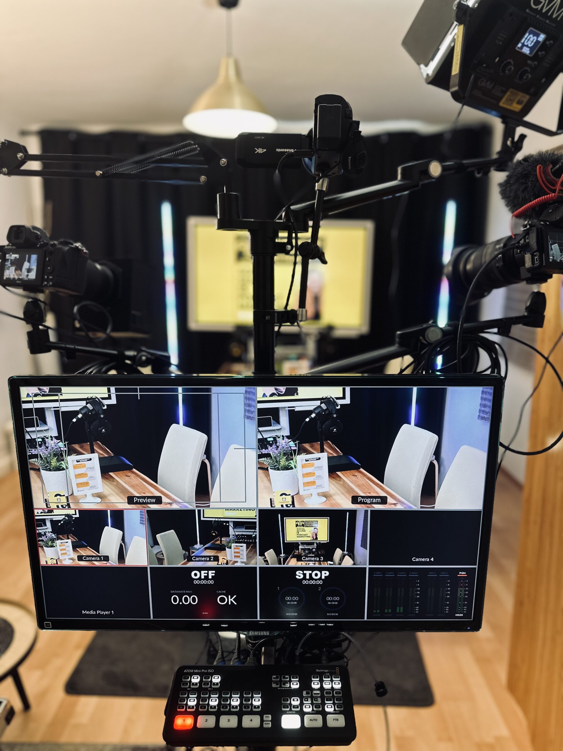 podcast-videocast-studio podcast-videocast-studio